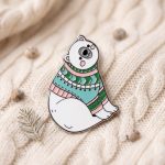 Pinișor - Cozy Polar Bear