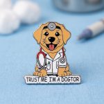 Pinișor - Trust Me I'm a Dogtor