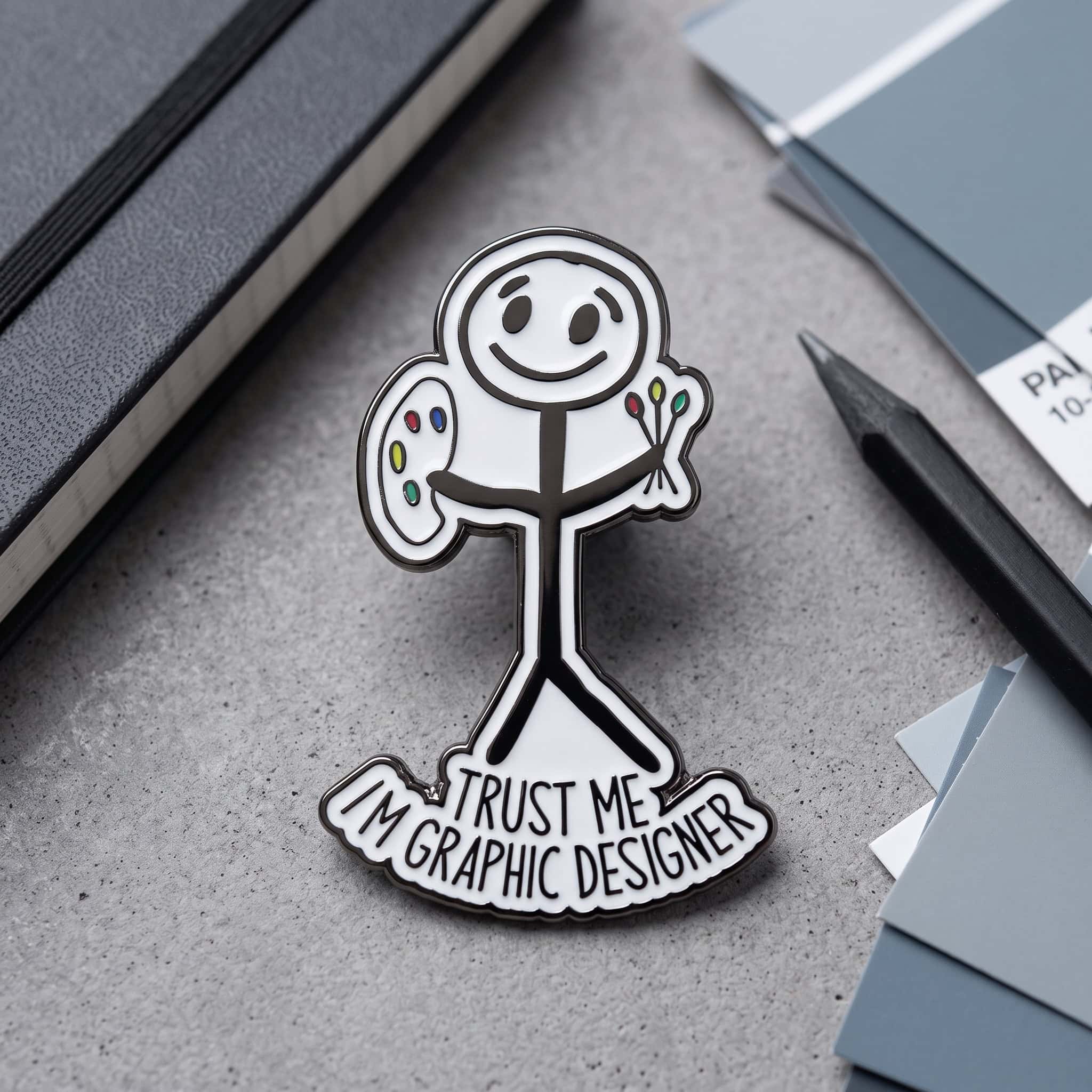 O2-Brosa-pin-036 Pinișor - Trust me, I'm Graphic Designer - imagine 1