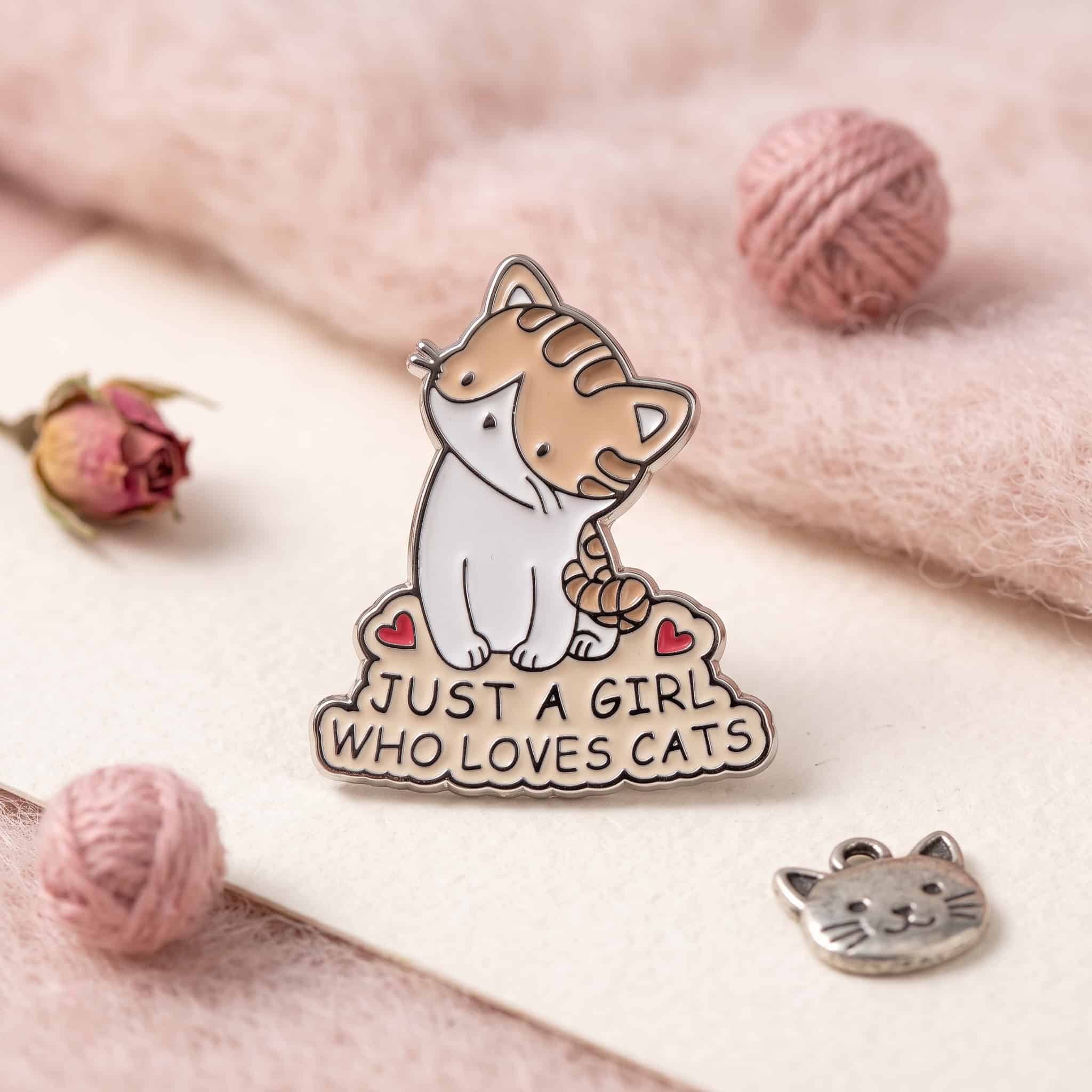 O2-Brosa-pin-229 Pinișor - Just a Girl Who Loves Cats - imagine 1