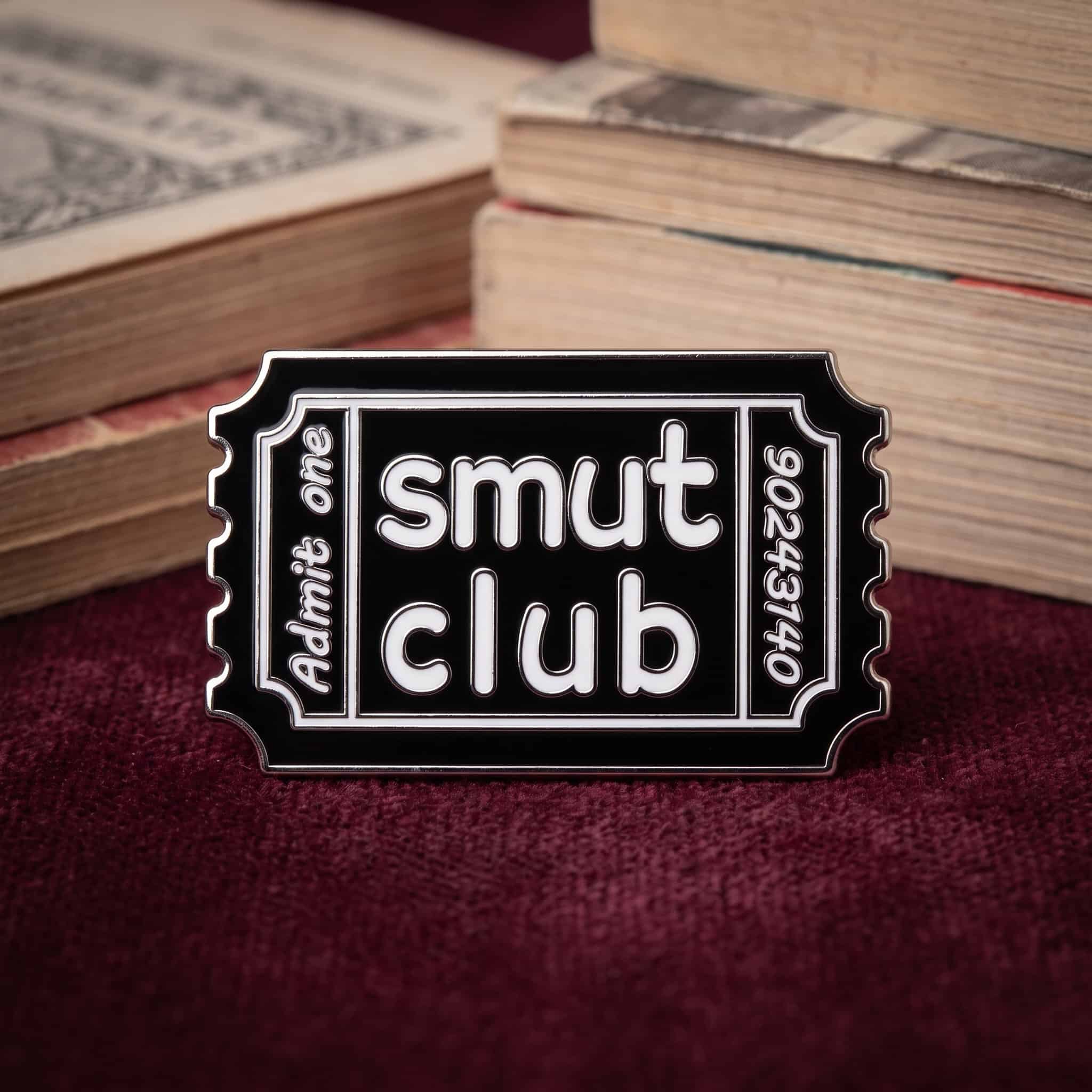 O2-Brosa-pin-270 Pinișor - Smut Club Ticket - imagine 1