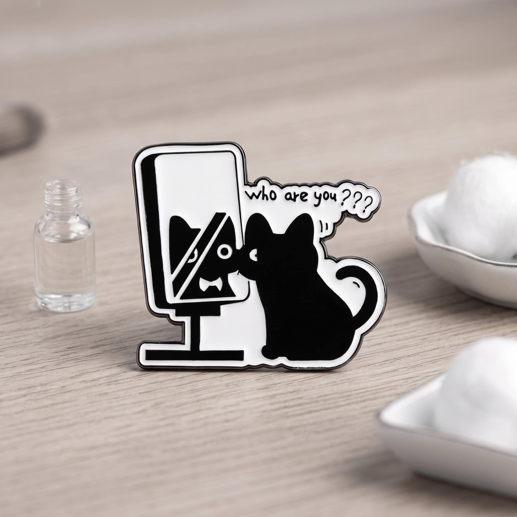 O2-Brosa-pin-284 Pinișor - Who Are You? - imagine 1