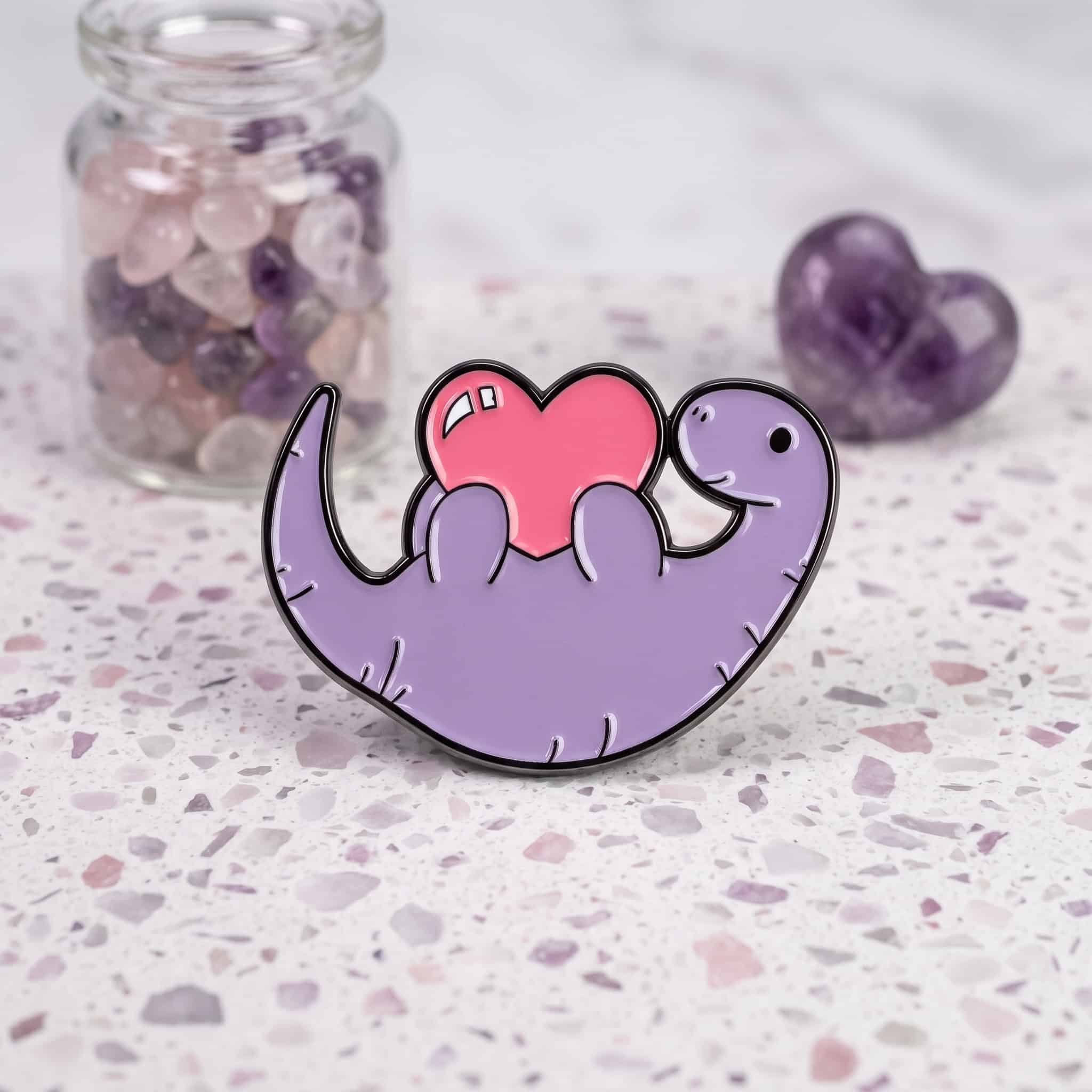 O3-Brosa-pin-044 Pinișor - Made With Love - imagine 1