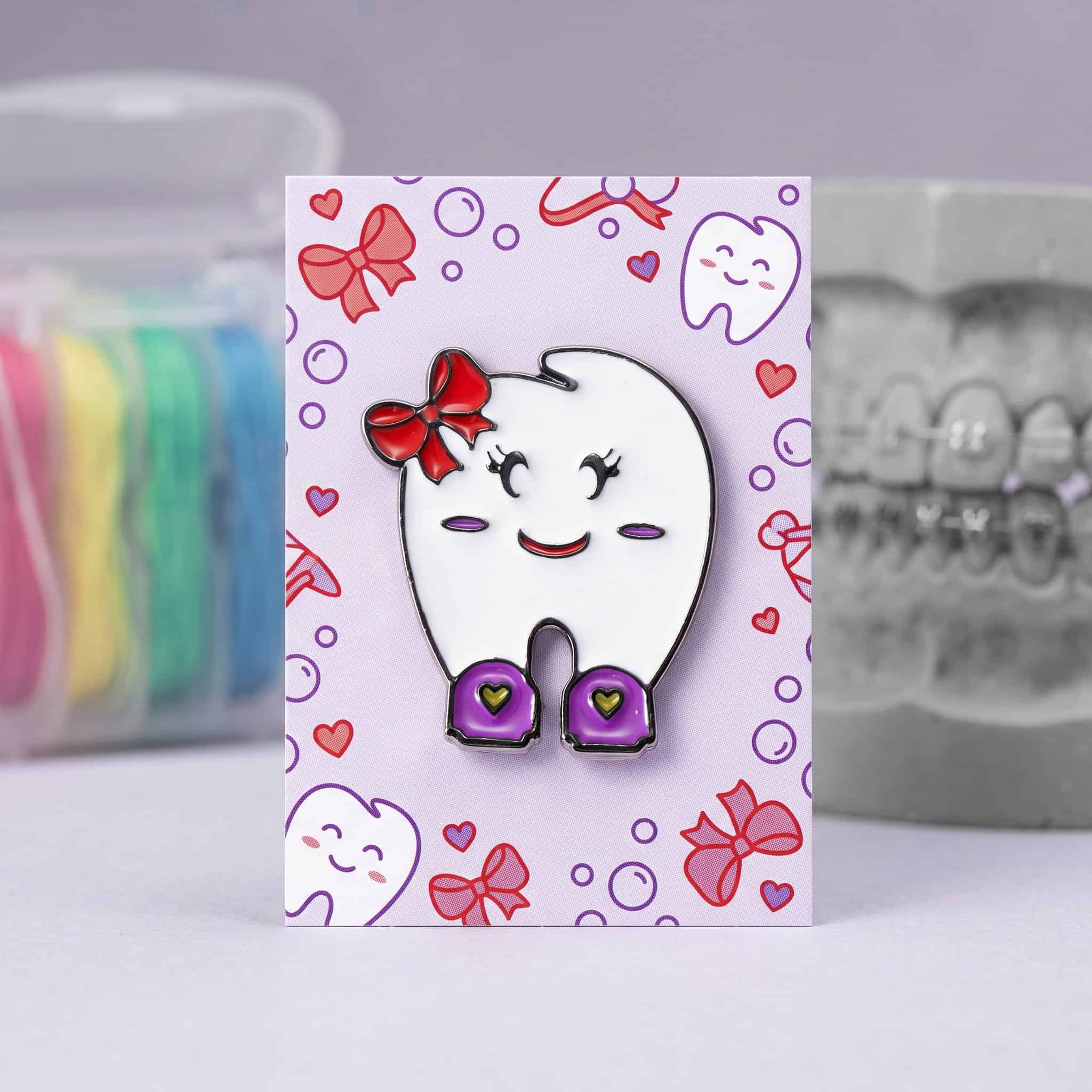 O3-Brosa-pin-196 Pinișor - Cute Bow Tooth - imagine 1
