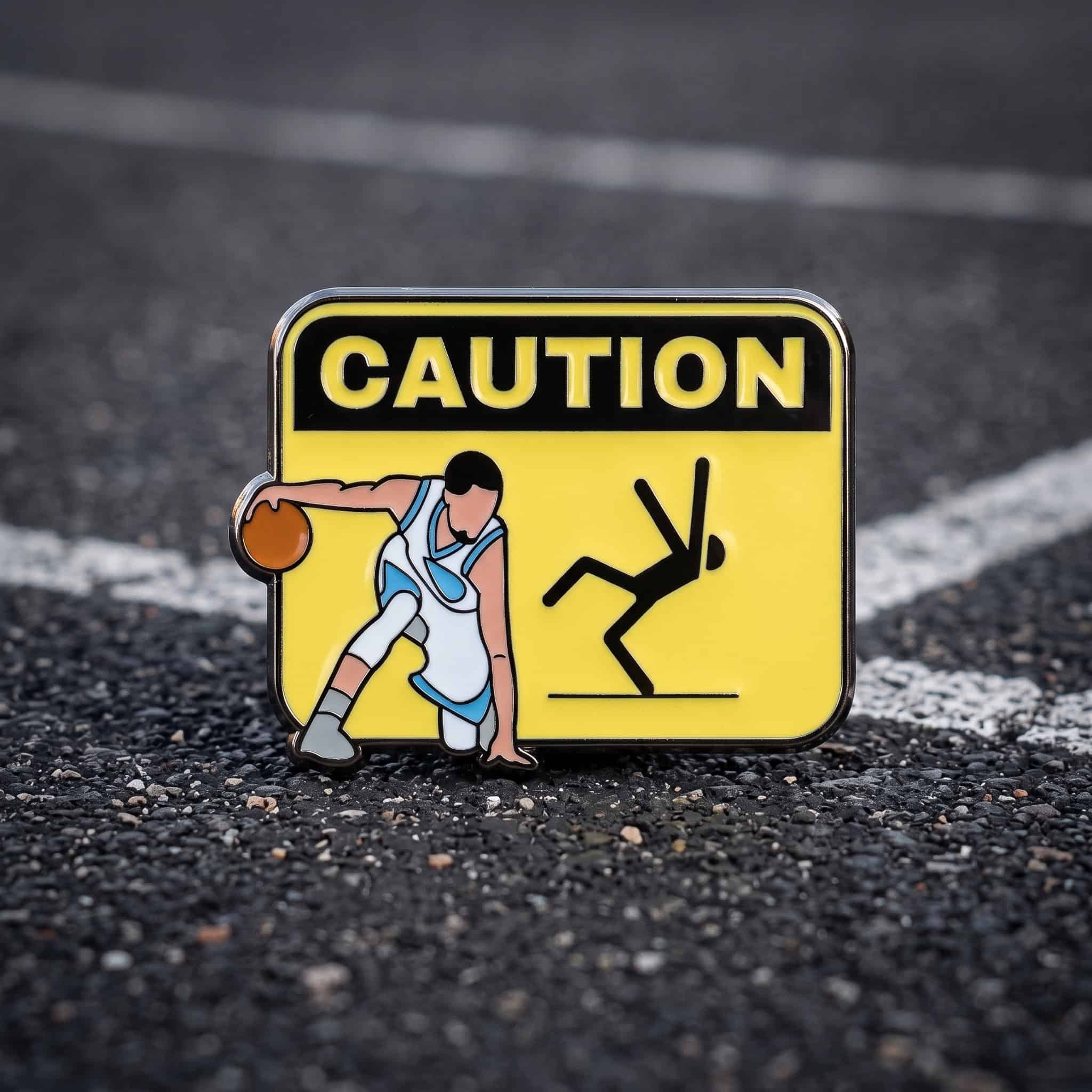 O3-Brosa-pin-353 Pinișor - Basketball Caution - imagine 1