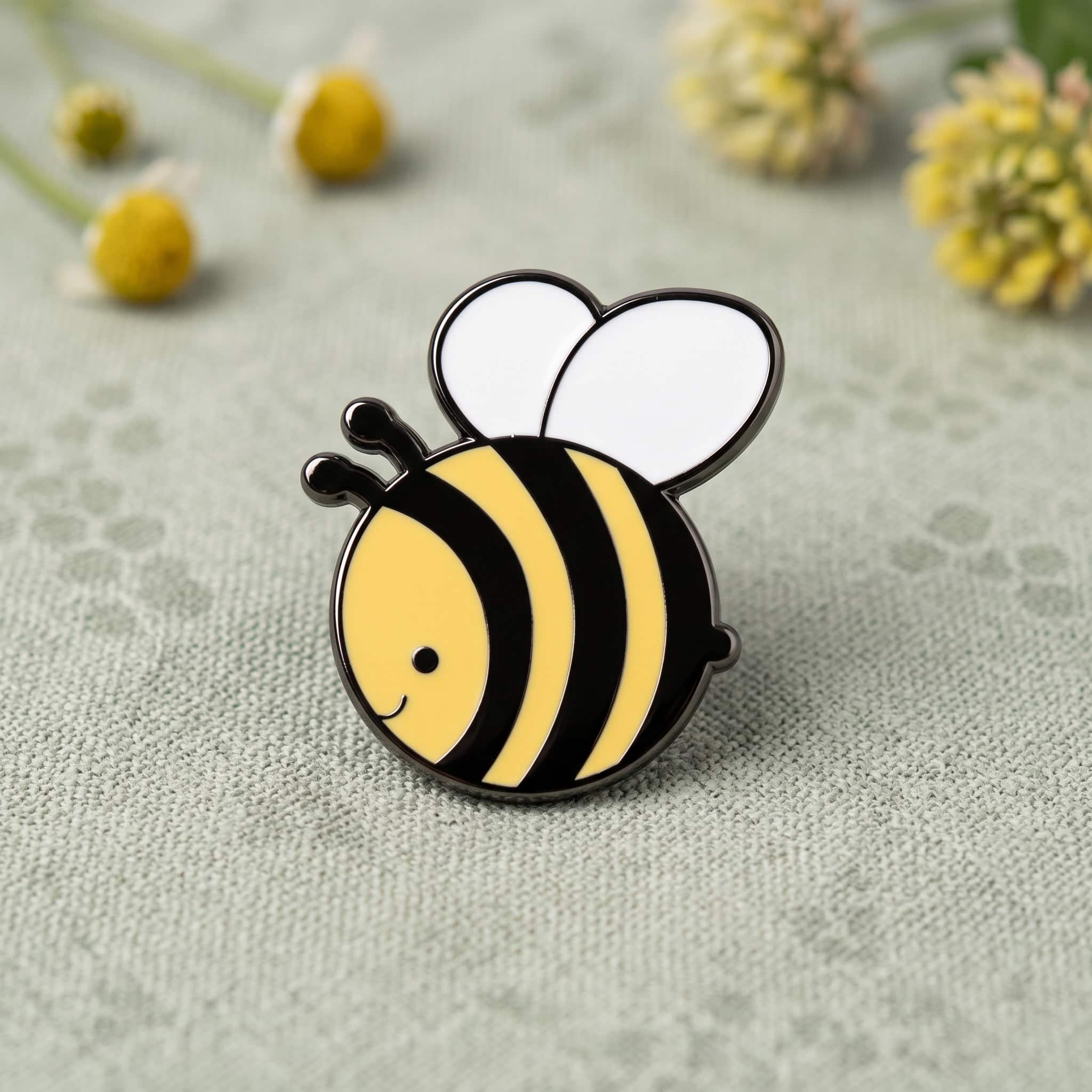 O3-Brosa-pin-375 Pinișor - Sweet Honey - imagine 1